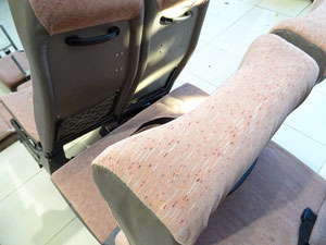 マイクロバス シート 架装 