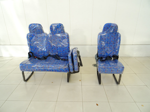 マイクロバス シート 架装 