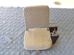 マイクロバス シート 架装 