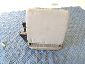 マイクロバス シート 架装 