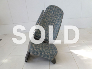 マイクロバス シート 架装 