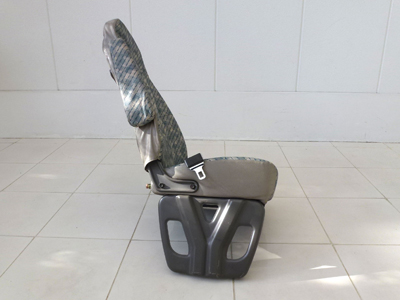 マイクロバス シート 架装 