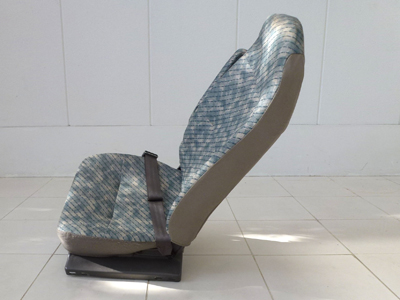 マイクロバス シート 架装 