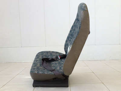 マイクロバス シート 架装 