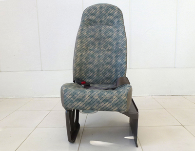 マイクロバス シート 架装 