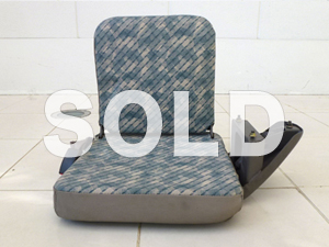 マイクロバス シート 架装 