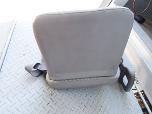 マイクロバス シート 架装 