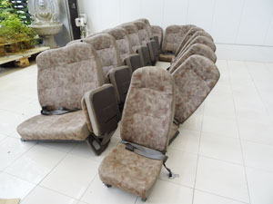 マイクロバス シート 架装 