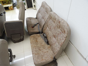 マイクロバス シート 架装 