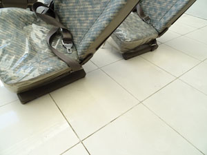 マイクロバス シート 架装 