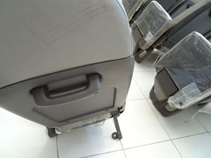 マイクロバス シート 架装 