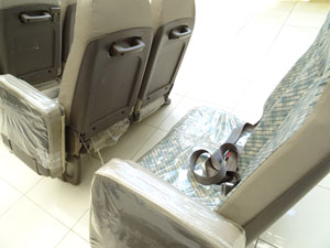 マイクロバス シート 架装 