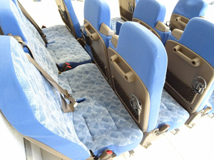 マイクロバス シート 架装 