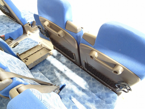 マイクロバス シート 架装 