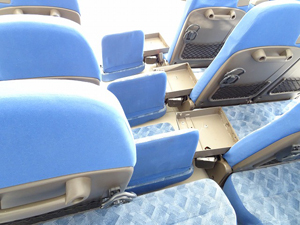 マイクロバス シート 架装 