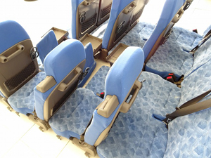 マイクロバス シート 架装 