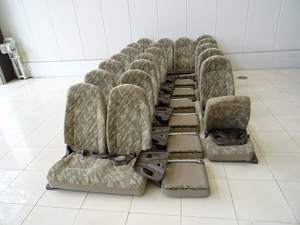 マイクロバス シート 架装 