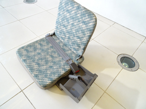 マイクロバス シート 架装 