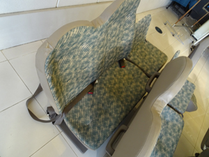 マイクロバス シート 架装 
