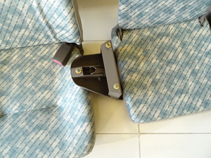 マイクロバス シート 架装 