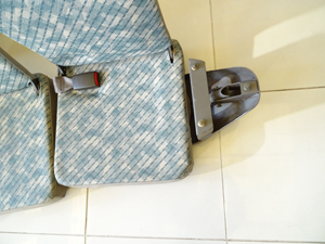 マイクロバス シート 架装 