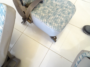 マイクロバス シート 架装 