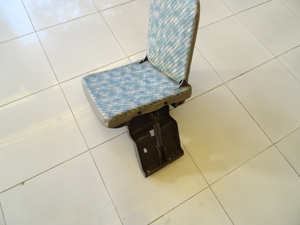 マイクロバス シート 架装 