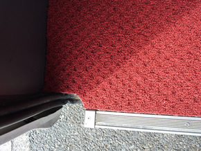 架装 リエッセ架装