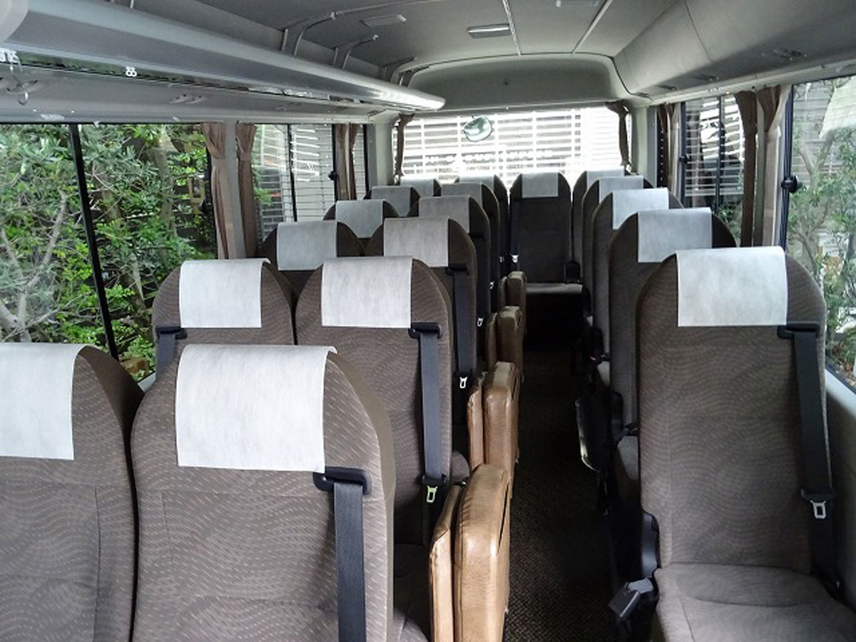 コロナウイルス感染防止対策　車内のシートを抗菌対策　使い捨てシートカバー